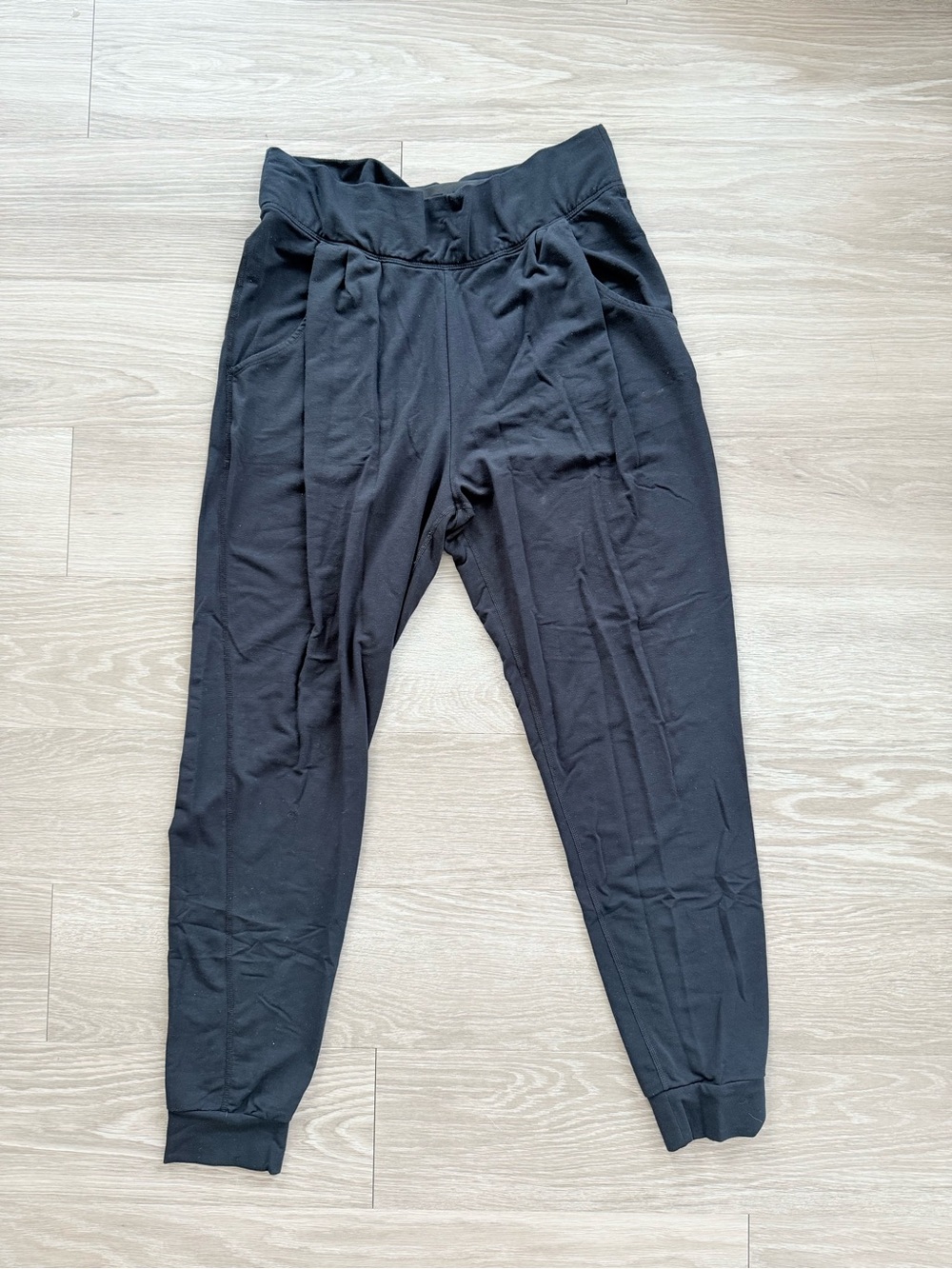 Nike Women’s Black Jogger Dri-FIT Pants